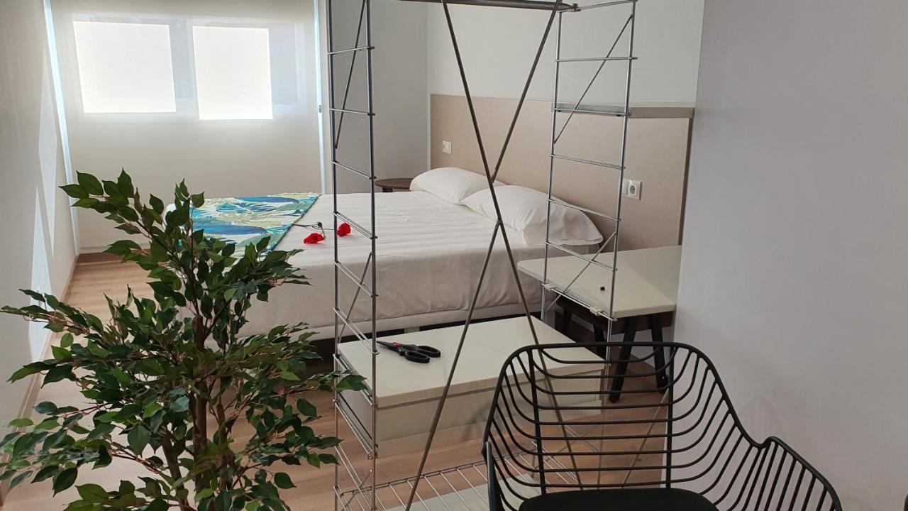 Apartamentos Antares 3 Milladoiro Kültér fotó